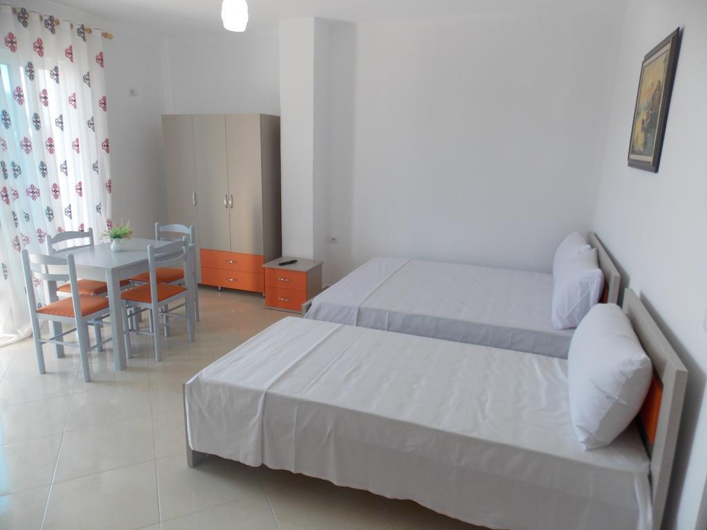 Guest House Vila Bega ساراندا المظهر الخارجي الصورة